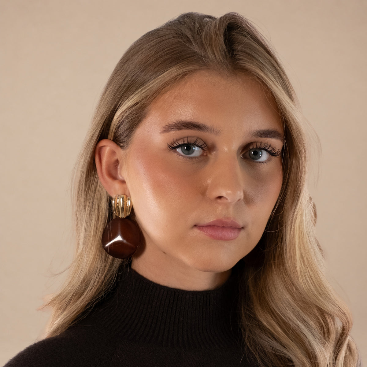 Boucles d'oreilles marron